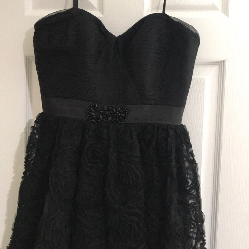 Black floral skit homecoming dress.